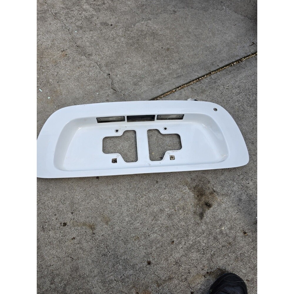 01-07 Toyota Sequoia Tailgate Lift Gate Hatch License Plate Trim molding OEM